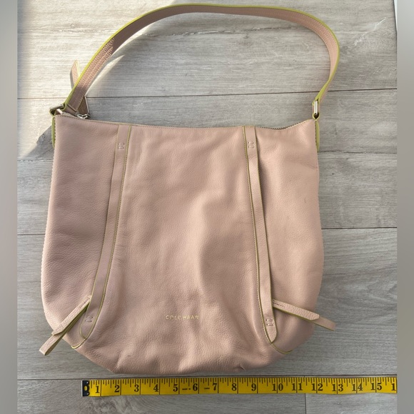 Cole Haan - Peach coloured with bright yellow trim - Used condition - Picture 16 of 16